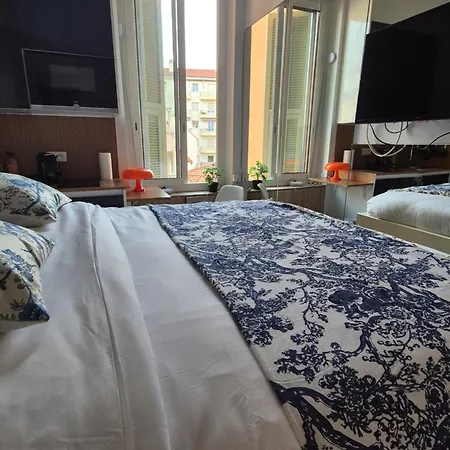 10m2 Cosy Sur * 니스